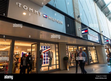 tommy hilfiger gunwharf quays.